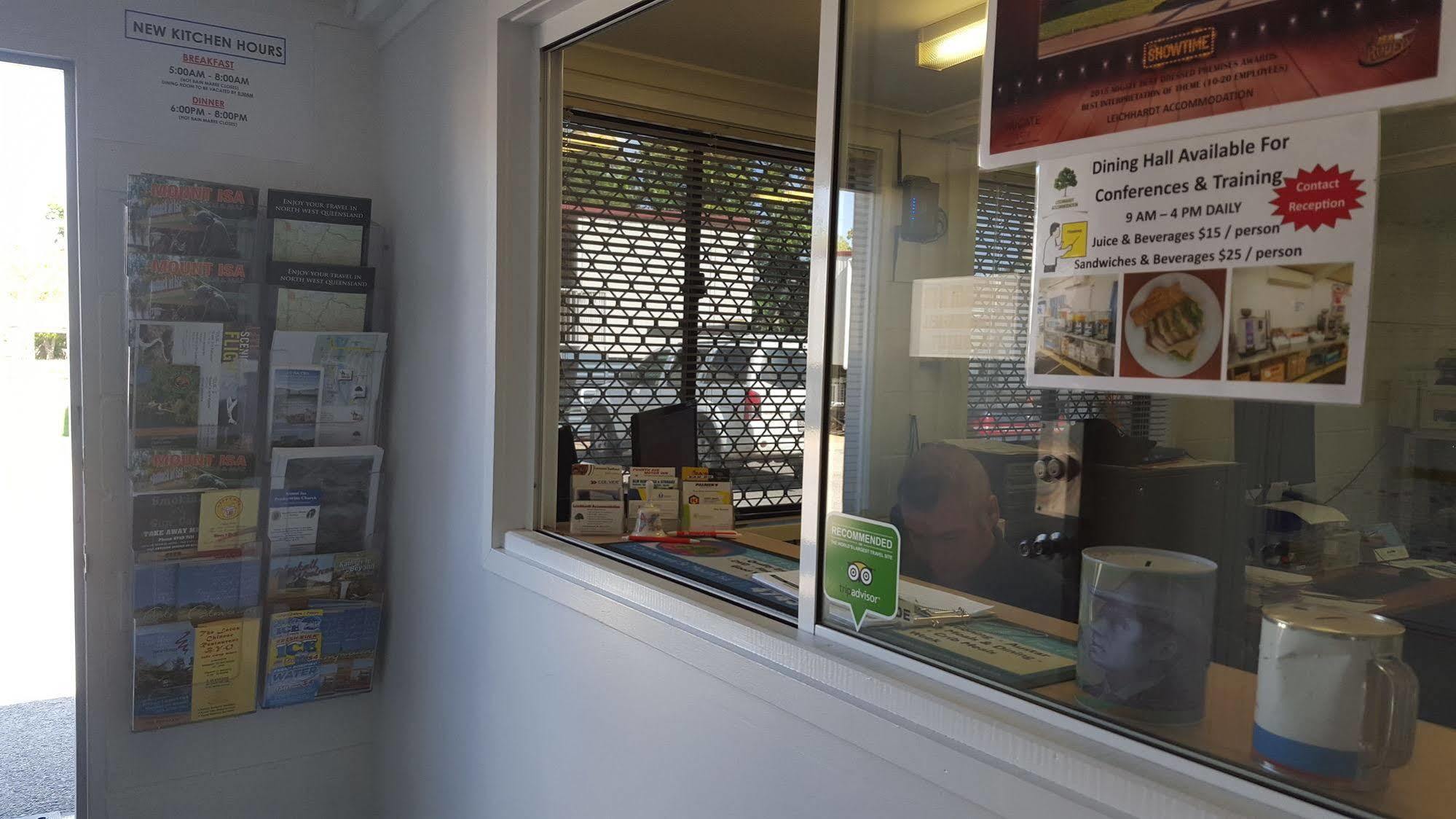 Leichhardt Accommodation Mount Isa Exterior photo